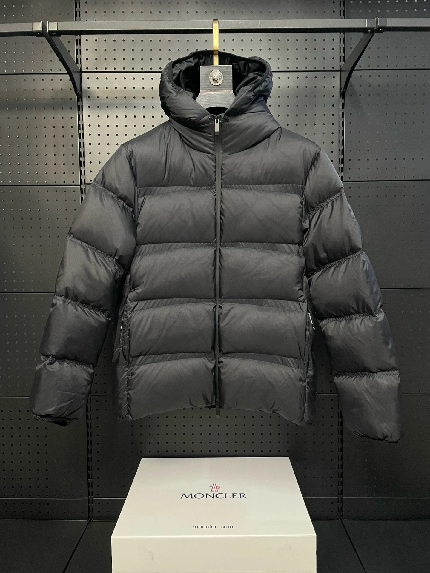 wg.luxury- 7o9385r Down jacket white goose down 2colour item:E-F443J0729-2H